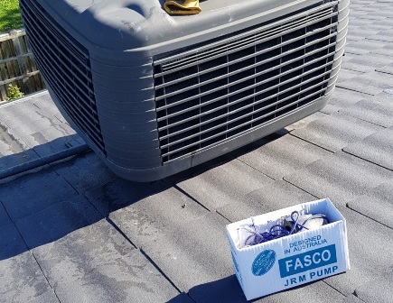 Bonaire evaporative cooler job done in Dandenong rectification record: Fan running. Not cooling, pads dried.