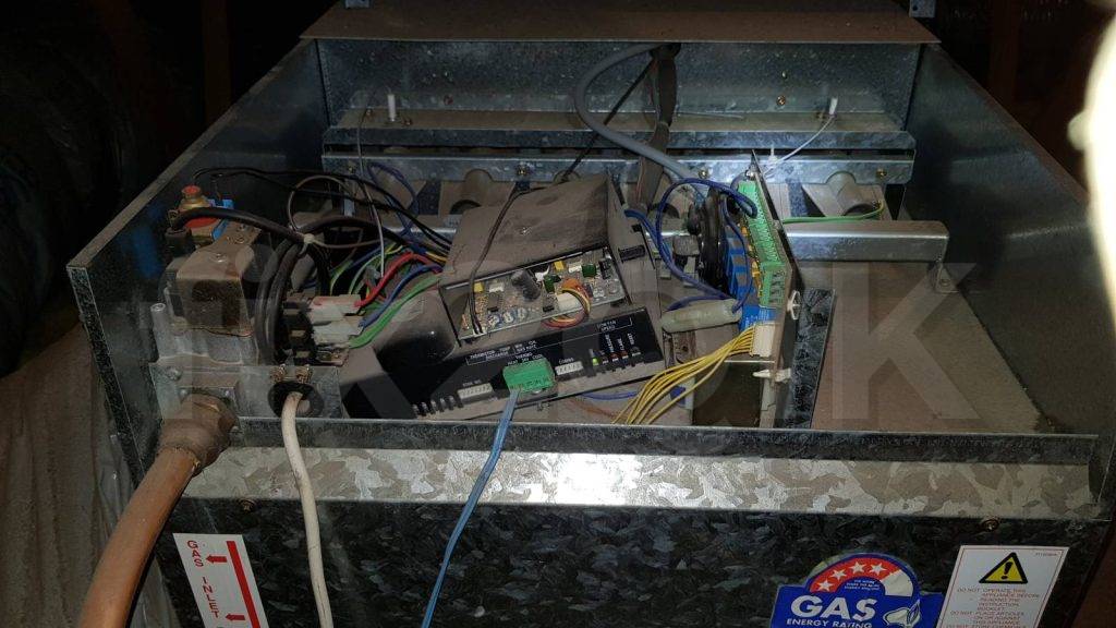 bonaire-gas-ducted-heating-repairs-zone-pcb-trouservicing-in-doveton-vic