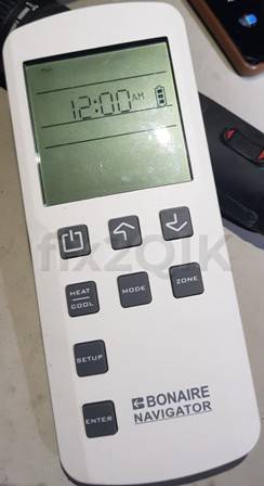 Bonaire-navigator-indicates-date-timer-and-battery-level-during-inactive-condition