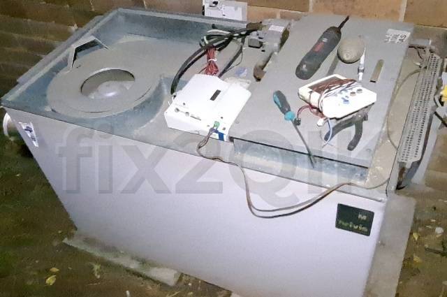brivis-ducted-heating-part-inspection-of-combustion-fan-overtemp-sensor-duct-thermistor-lo-control-module-checking